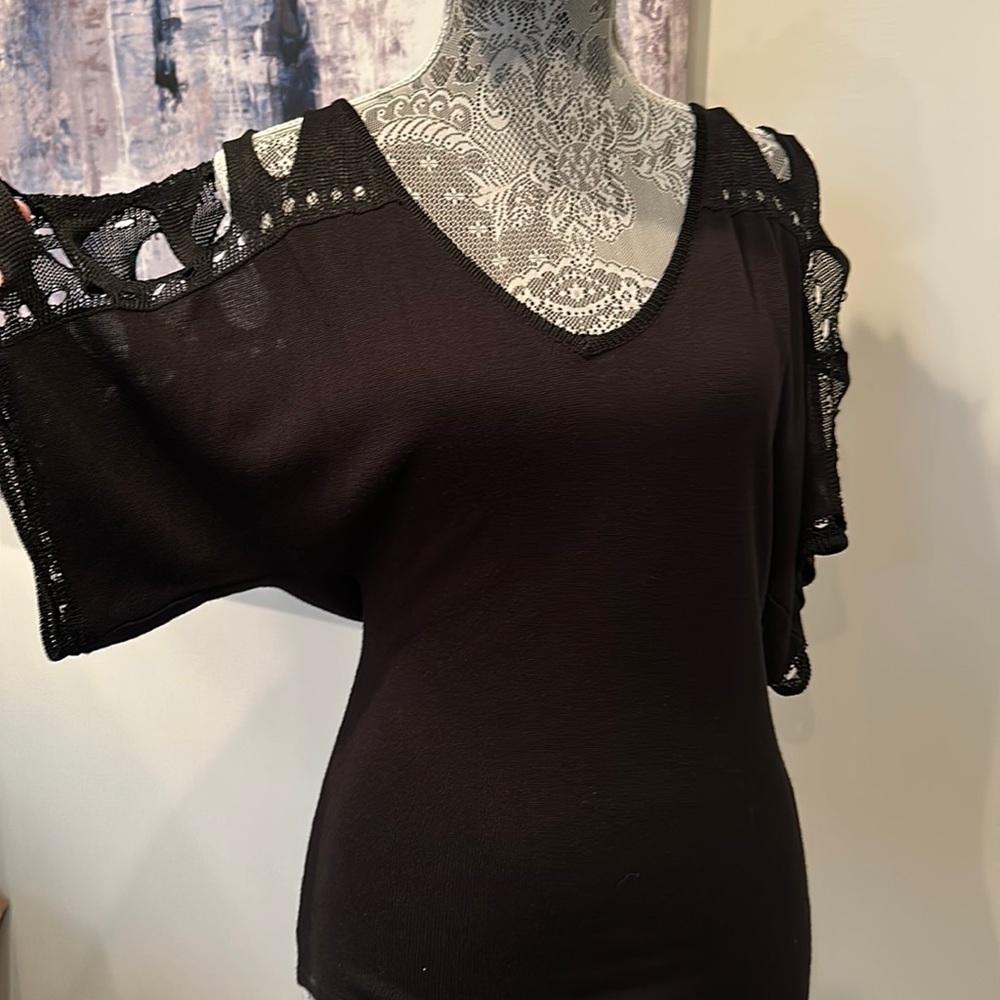 Bebe black XS top excellent condition